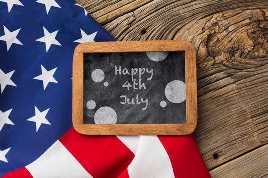 Free Happy Independence Day Frame With Mock-Up Psd
