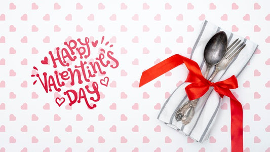 Free Happy Valentines Day Lettering With Tableware Psd