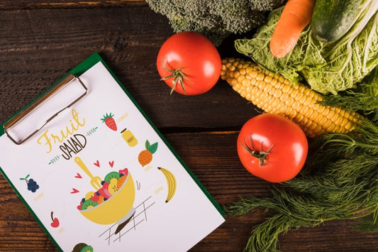 Free Healthy Food Mockup With Clipboard Psd