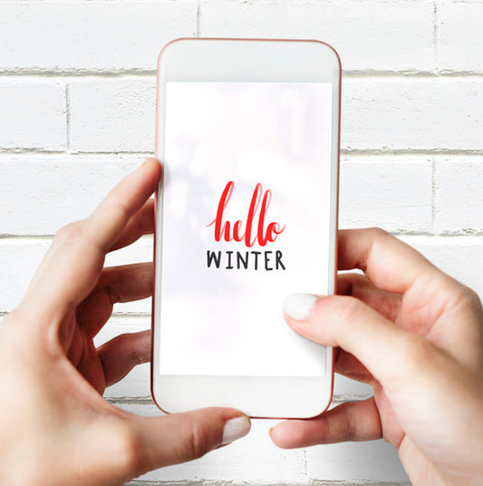 Free Hello Winter On A Mobile Phone Screen Mockup Psd