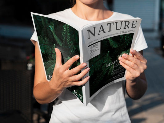 Free Interesting Nature Magazine With Informational Subjects Psd