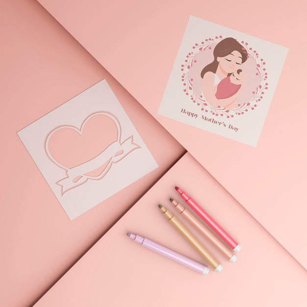 Free International Mother'S Day Card And Markers With Mock-Up Psd
