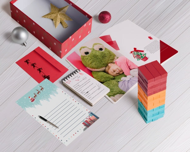 Free Isometric Christmas Mockup Psd