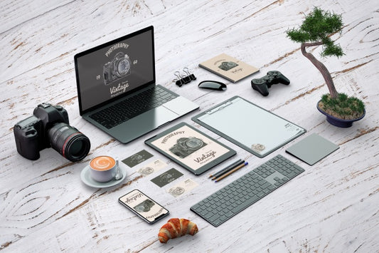 Free Isometric Stationery Mockup With Photography Concept Psd