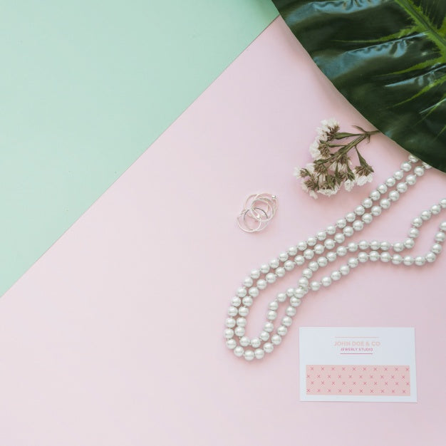 Free Jewelry And Packaging Mockup Psd