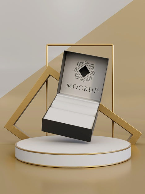 Free Jewelry Packaging Display Mock Up Psd