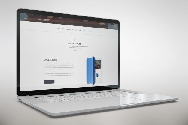 Free Laptop Mock Up Lateral View Psd