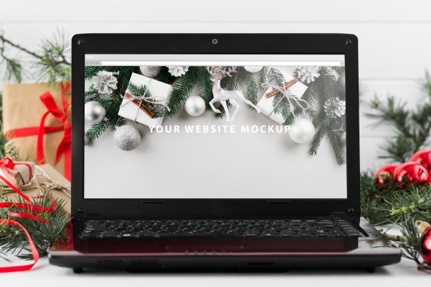 Free Laptop Mockup With Christmas Concept Psd