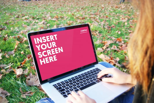 Free Laptop Screen Mock Up Design Psd