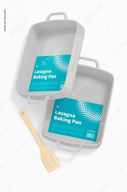 Free Lasagna Baking Pans With Bamboo Spatula Mockup Psd