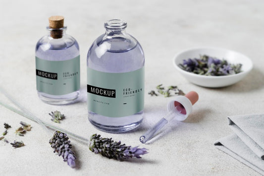 Free Lavender Water Bottle On Table Psd