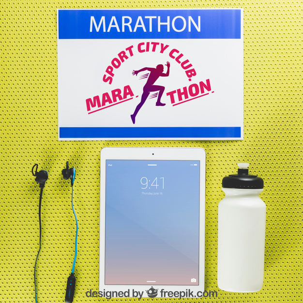 Free Marathon Mockup With Tablet Psd