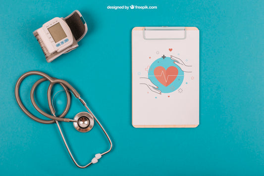 Free Medical Mockup With Clipboard And Stethoscope Psd