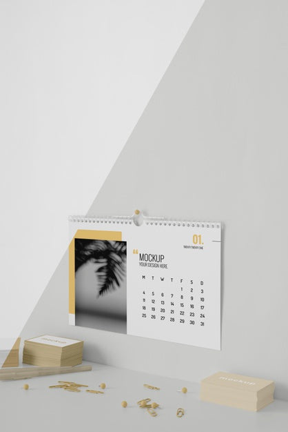 Free Minimalist Mock-Up Calendar Arrangement Psd