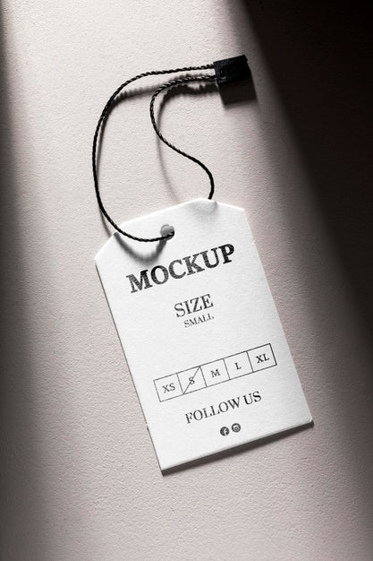 Free Mock-Up Clothing Size Label Psd