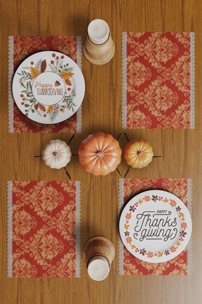 Free Mock-Up With Thanksgiving Day Design Psd