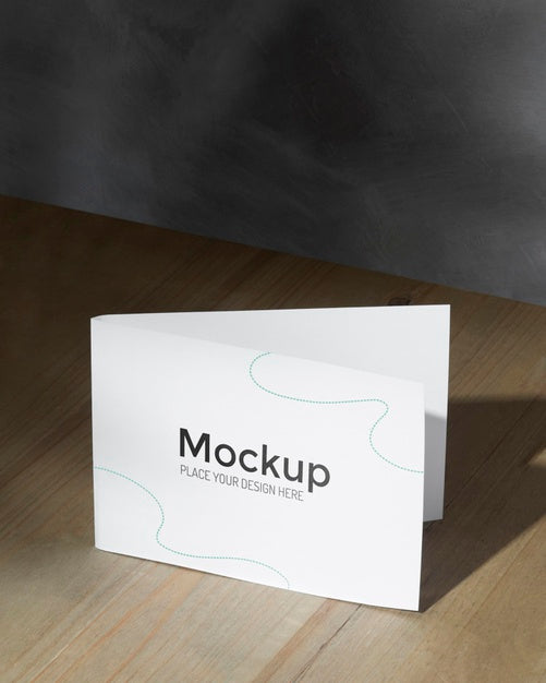 Free Mockup Card On The Table With Shadows Psd