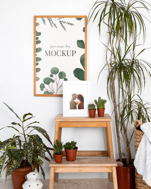 Free Mockup Frame On Wooden Table Psd