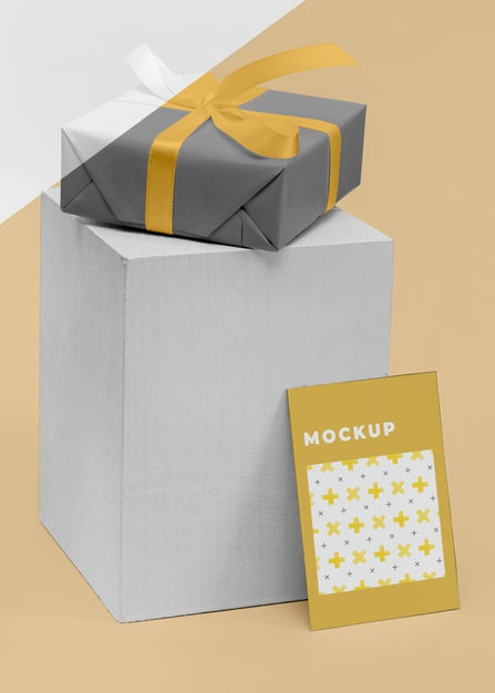 Free Mockup Gift Box Psd