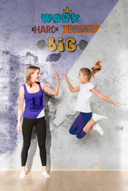 Free Mother And Daughter Doing Sport Mock-Up Psd