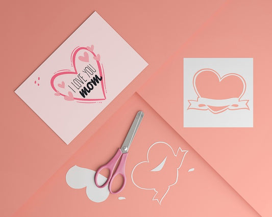 Free Mother'S Day Card And Scissors With Mock-Up Psd