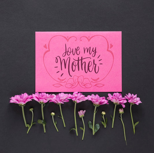 Free Mothers Day Card Mockup With Flowers Psd