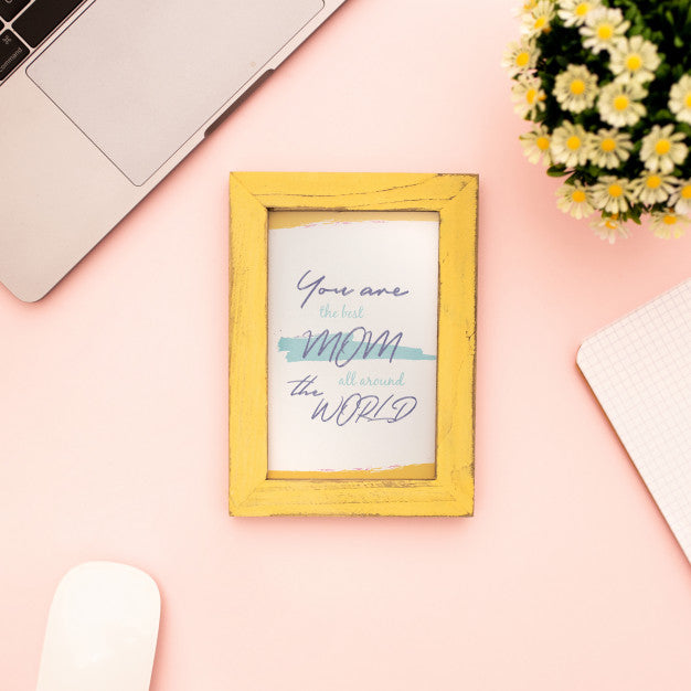 Free Mother'S Day Mockup Frame Psd
