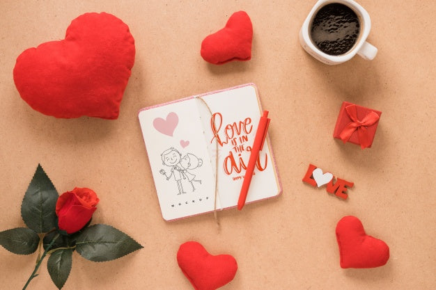 Free Notebook Mockup For Valentine Psd