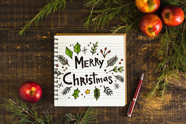 Free Notebook Mockup With Christmas Concept Psd