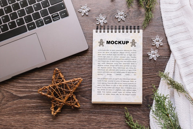 Free Notepad Mockup With Christmas Concept Psd