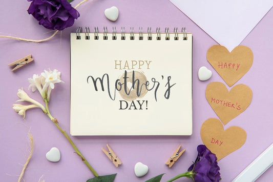 Free Notepad Mockup With Flat Lay Mothers Day Composition Psd