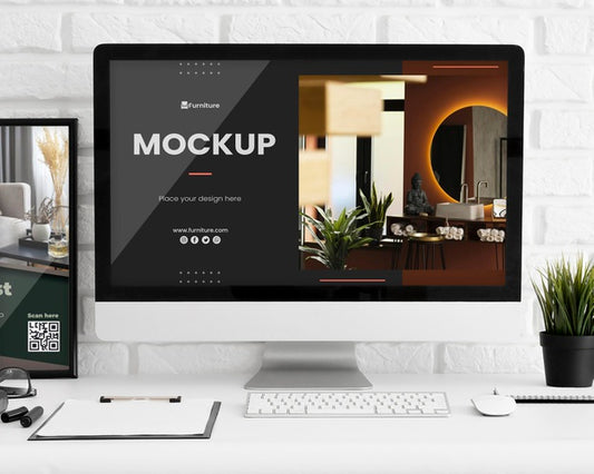 Free Office Desk With Computer Mock-Up Psd