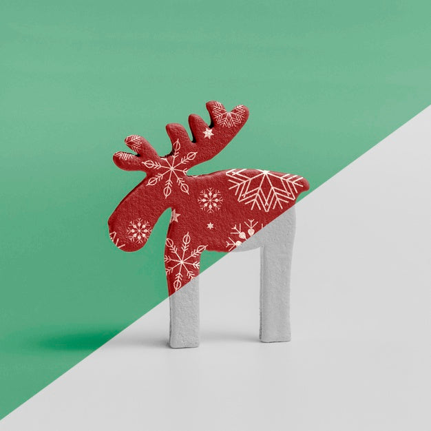 Free Ornamental Christmas Reindeer Mock-Up Psd