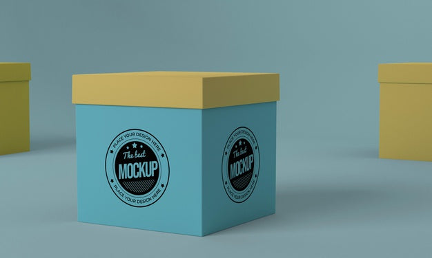 Free Packaging Box Concept Mock-Up Psd