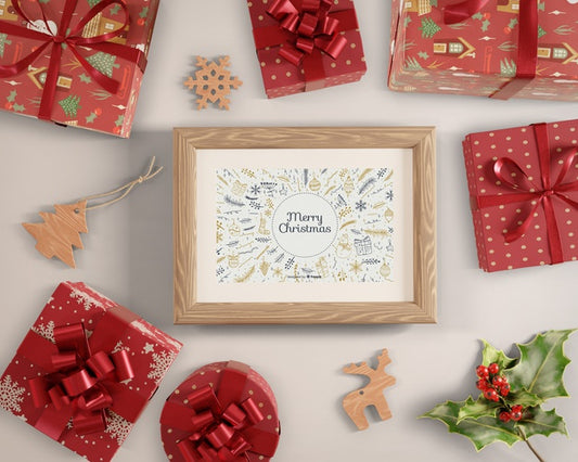 Free Painting With Christmas Theme Surrounded By Gifts Psd