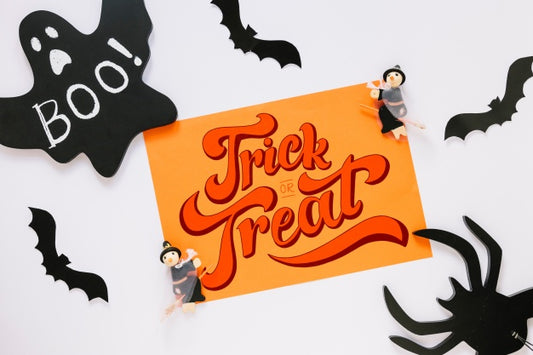 Free Paper Cover Mockup With Halloween Concept Psd