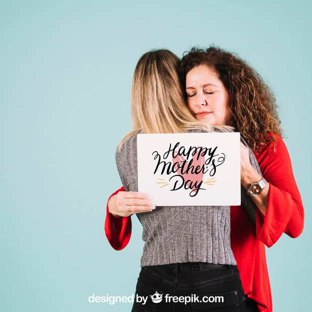 Free Paper Mockup For Mothers Day With Hug Psd