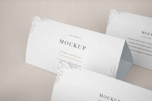 Free Paper Table Tent Mockup Design Psd