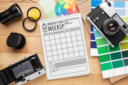 Free Photographer Workshop With Notebook Mock-Up Psd