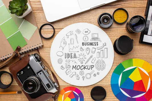 Free Photographer Workshop With Round Mock-Up Psd