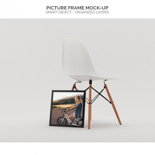 Free Picture Frame Mock-Up Psd