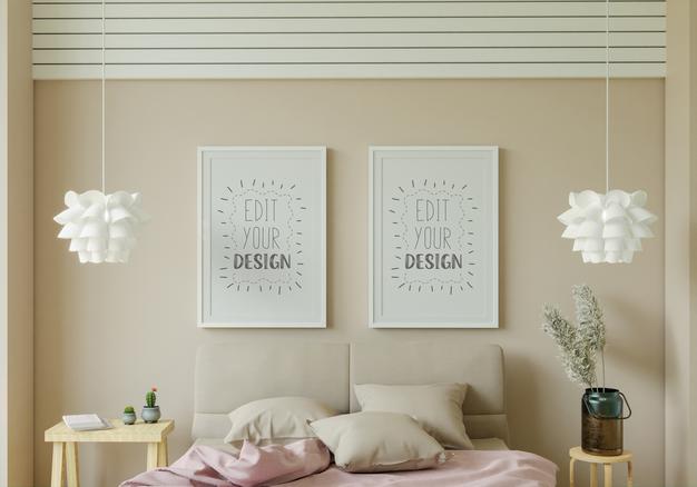 Free Poster Frame In Living Room Mockup Psd