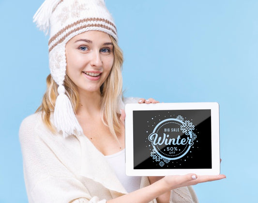 Free Pretty Young Girl Holding Tablet With Mock-Up Psd