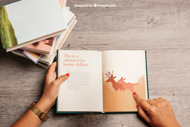 Free Reading Mockup Psd