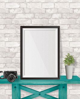 Free Realistic Poster Mock Up Psd