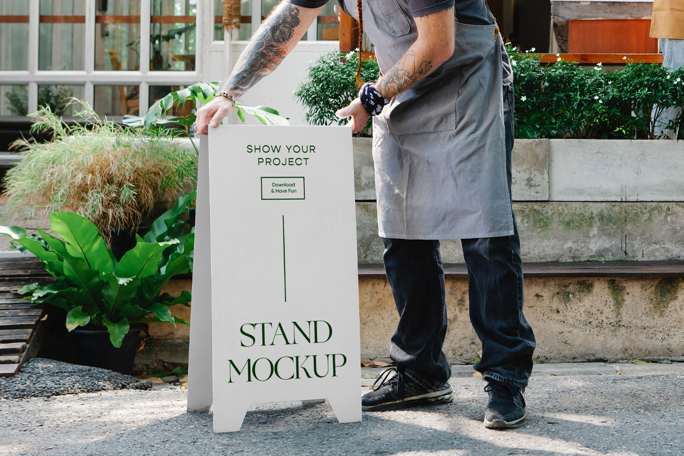 Free Restaurant Stand With People Mockup
