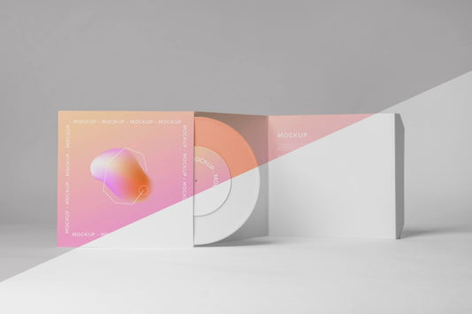 Free Retro Vinyl Disk With Abstract Packaging Mock-Up Psd