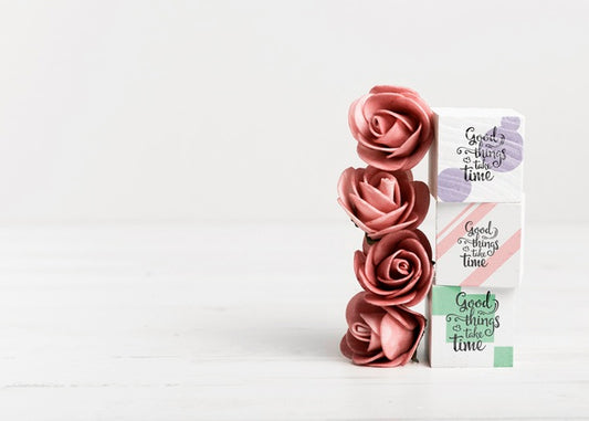 Free Roses And Colorful Blocks With Copy Space Psd
