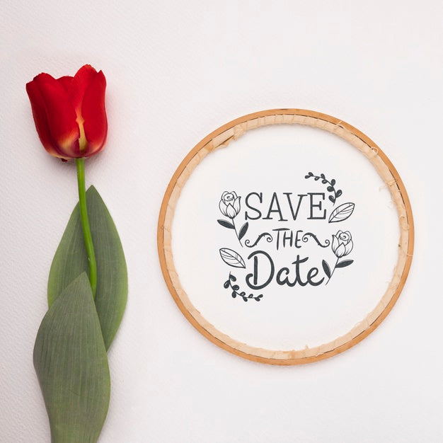 Free Save The Date Mock-Up With Tulip Psd