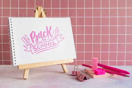 Free School Supplies With Wooden Painting Easel And Pencils Psd
